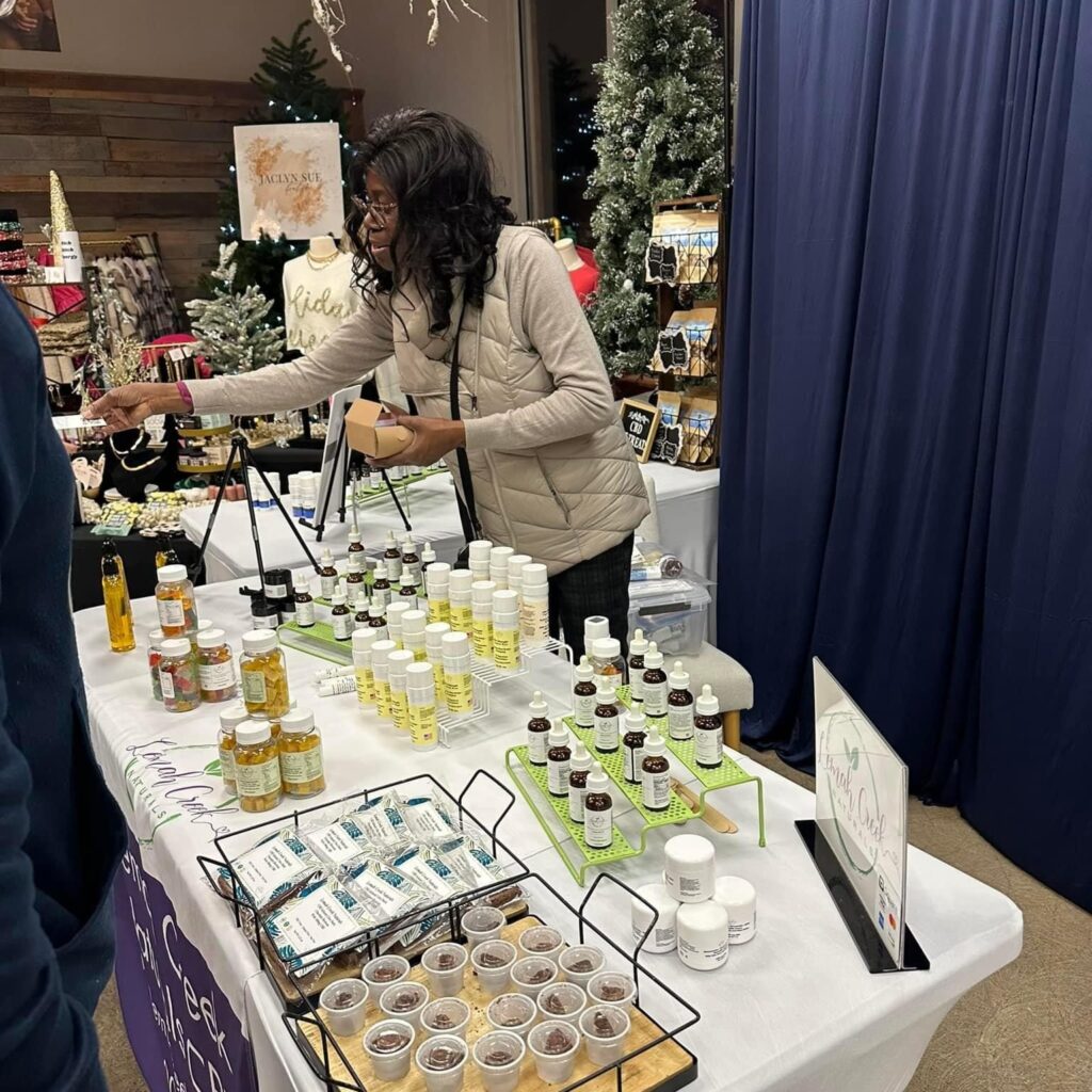 IMG_1851-tinsel-square