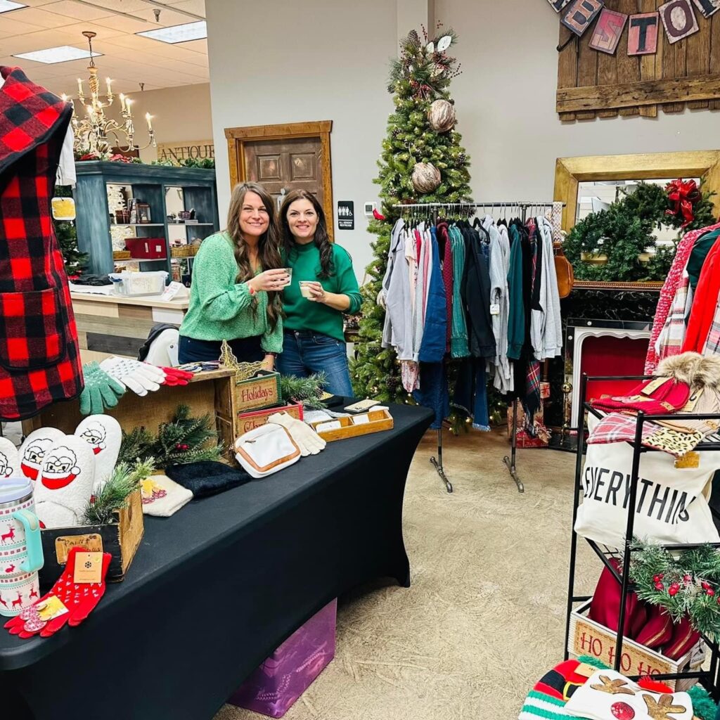 IMG_1878-tinsel-square